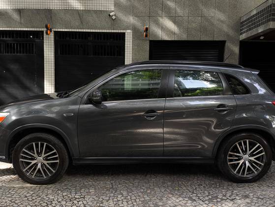 MITSUBISHI ASX 2.0 AWD 16V FLEX 4P AUTOMÁTICO MITSUBISHI ASX 2.0 AWD 16V FLEX 4P AUTOMÁTICO